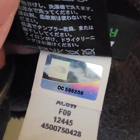 Women's The North Face Black Jacket Size S - Picture 9 of 9